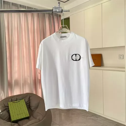 Cheap Christian Dior T-Shirts Short Sleeved For Unisex #1335768 Replica Wholesale [$42.00 USD] [ITEM#1335768] on Replica Christian Dior T-Shirts