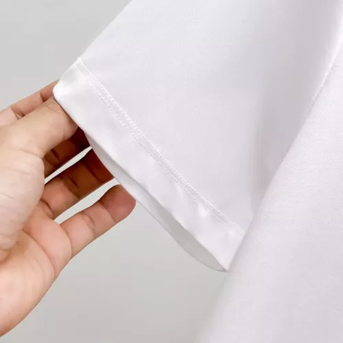 Cheap Burberry T-Shirts Short Sleeved For Men #1335969 Replica Wholesale [$92.00 USD] [ITEM#1335969] on Replica Burberry T-Shirts