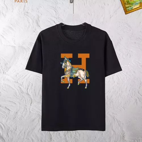 Cheap Hermes Tracksuits Short Sleeved For Men #1336077 Replica Wholesale [$48.00 USD] [ITEM#1336077] on Replica Hermes Tracksuits