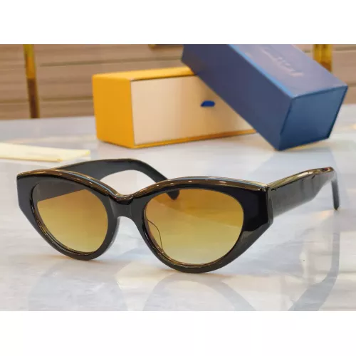 Louis Vuitton AAA Quality Sunglasses #1336284