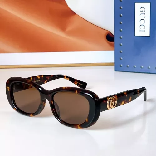 Gucci AAA Quality Sunglasses #1336287