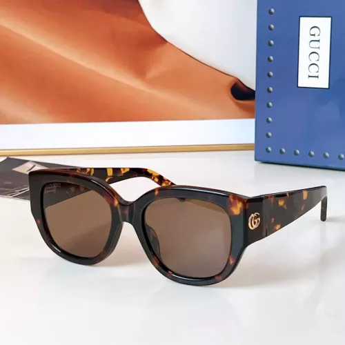 Gucci AAA Quality Sunglasses #1336292