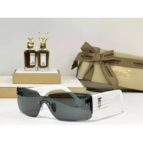 Burberry AAA Quality Sunglasses #1336335