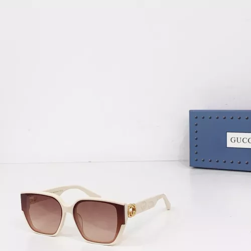 Gucci AAA Quality Sunglasses #1336421