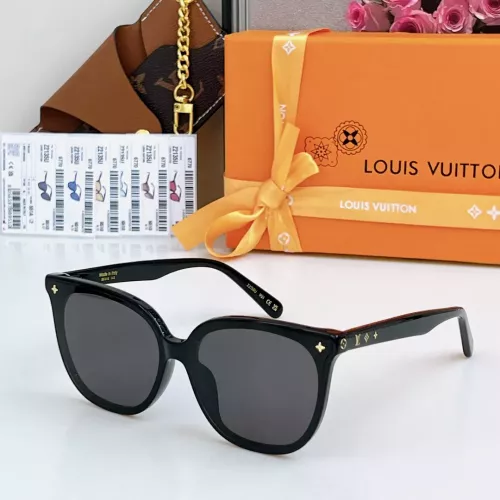 Louis Vuitton AAA Quality Sunglasses #1336618