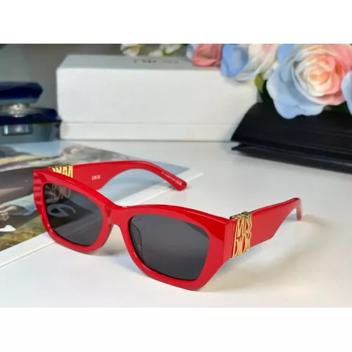 Christian Dior AAA Quality Sunglasses #1336644