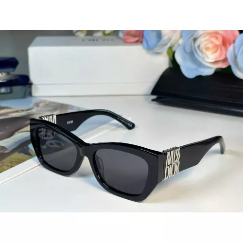 Christian Dior AAA Quality Sunglasses #1336646