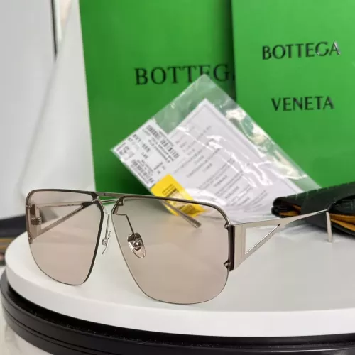 Bottega Veneta AAA Quality Sunglasses #1336692