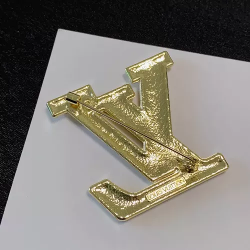 Cheap Louis Vuitton LV Brooches For Women #1336708 Replica Wholesale [$27.00 USD] [ITEM#1336708] on Replica Louis Vuitton LV Brooches