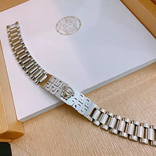 Cheap Versace Bracelets #1336730 Replica Wholesale [$45.00 USD] [ITEM#1336730] on Replica Versace Bracelets