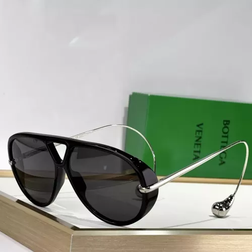 Bottega Veneta AAA Quality Sunglasses #1336734