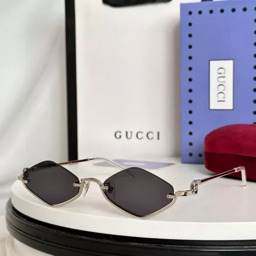Gucci AAA Quality Sunglasses #1336773