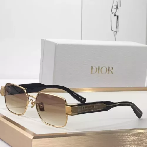 Christian Dior AAA Quality Sunglasses #1336918