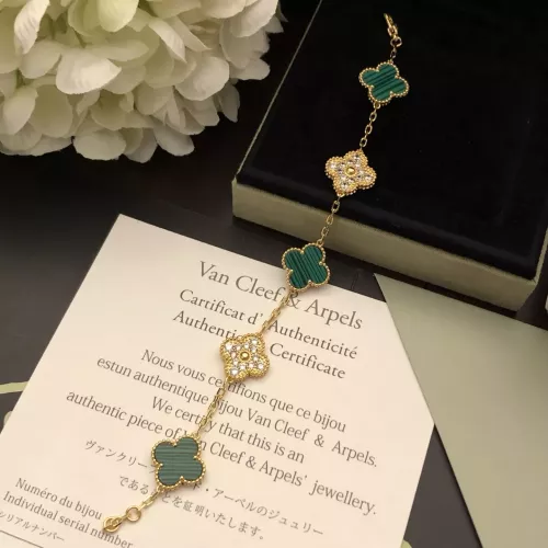 Cheap Van Cleef &amp; Arpels Bracelets For Women #1336952 Replica Wholesale [$36.00 USD] [ITEM#1336952] on Replica Van Cleef &amp; Arpels Bracelets