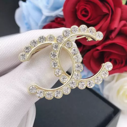 Cheap Chanel Brooches For Women #1336974 Replica Wholesale [$29.00 USD] [ITEM#1336974] on Replica Chanel Brooches