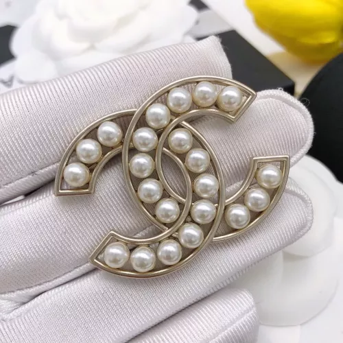 Cheap Chanel Brooches For Women #1336975 Replica Wholesale [$29.00 USD] [ITEM#1336975] on Replica Chanel Brooches
