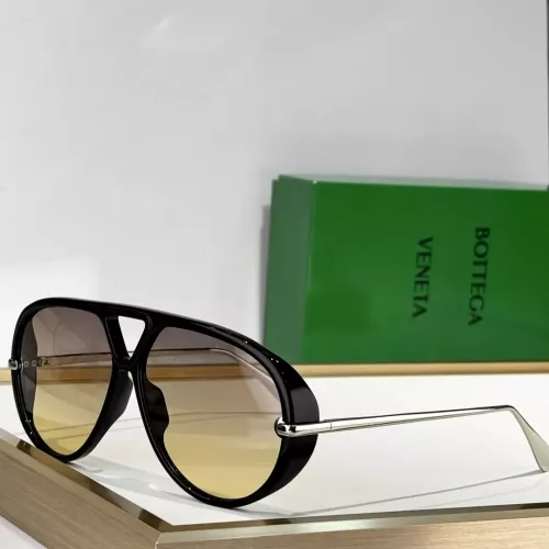 Bottega Veneta AAA Quality Sunglasses #1336990