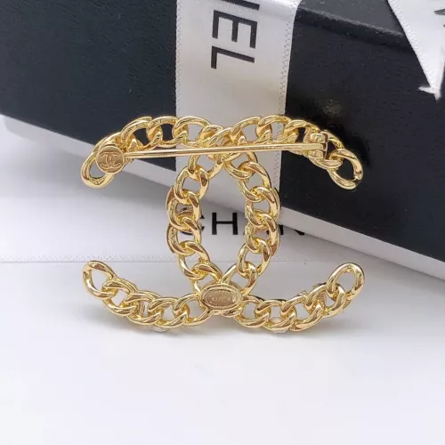 Cheap Chanel Brooches For Women #1337051 Replica Wholesale [$29.00 USD] [ITEM#1337051] on Replica Chanel Brooches