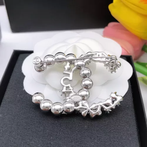 Cheap Chanel Brooches For Women #1337057 Replica Wholesale [$32.00 USD] [ITEM#1337057] on Replica Chanel Brooches