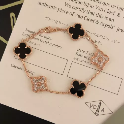 Van Cleef & Arpels Bracelets For Women #1337060