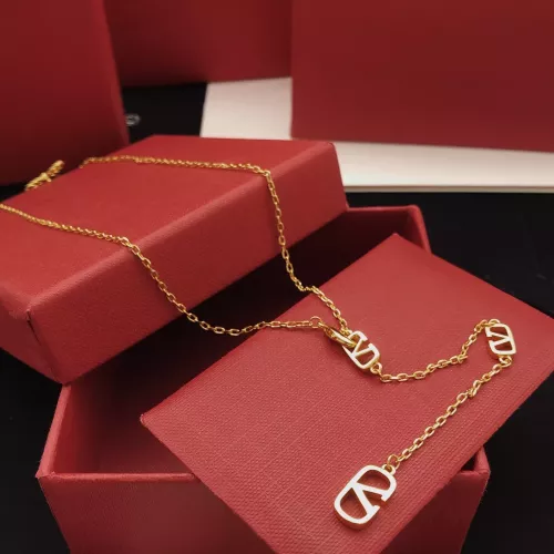 Cheap Valentino Necklaces #1337080 Replica Wholesale [$29.00 USD] [ITEM#1337080] on Replica Valentino Necklaces
