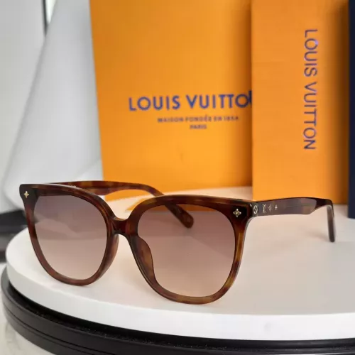 Louis Vuitton AAA Quality Sunglasses #1337121
