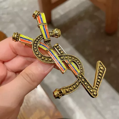 Yves Saint Laurent Brooches For Women #1337161