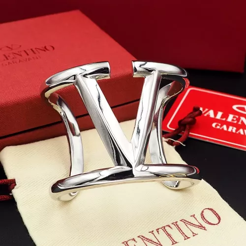 Cheap Valentino Bracelets #1337199 Replica Wholesale [$36.00 USD] [ITEM#1337199] on Replica Valentino Bracelets