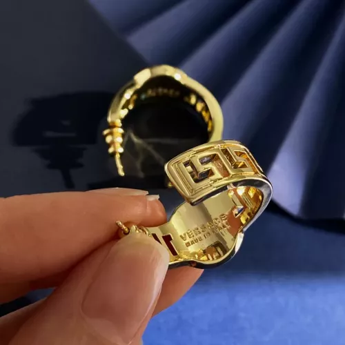 Cheap Versace Earrings For Women #1337206 Replica Wholesale [$29.00 USD] [ITEM#1337206] on Replica Versace Earrings