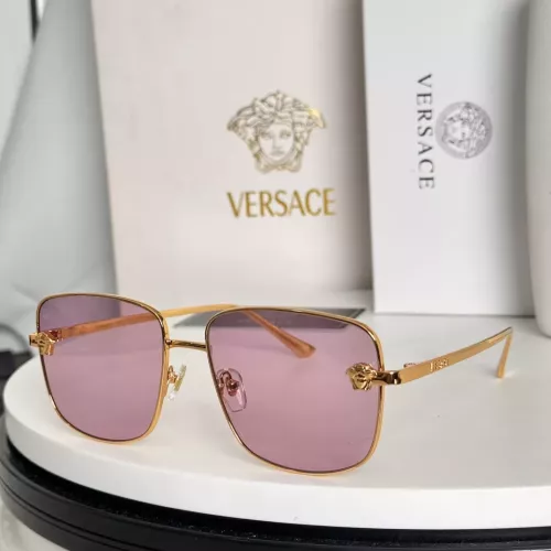 Versace AAA Quality Sunglasses #1337282