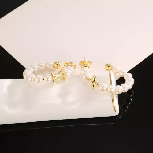 Cheap Louis Vuitton Earrings For Women #1337318 Replica Wholesale [$32.00 USD] [ITEM#1337318] on Replica Louis Vuitton Earrings