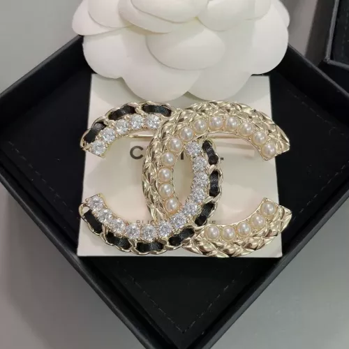 Chanel Brooches For Women #1337463