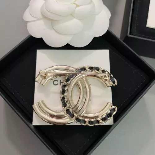 Cheap Chanel Brooches For Women #1337463 Replica Wholesale [$34.00 USD] [ITEM#1337463] on Replica Chanel Brooches