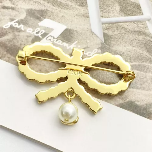 Cheap Christian Dior Brooches For Women #1337535 Replica Wholesale [$32.00 USD] [ITEM#1337535] on Replica Christian Dior Brooches
