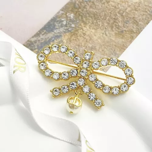 Cheap Christian Dior Brooches For Women #1337535 Replica Wholesale [$32.00 USD] [ITEM#1337535] on Replica Christian Dior Brooches