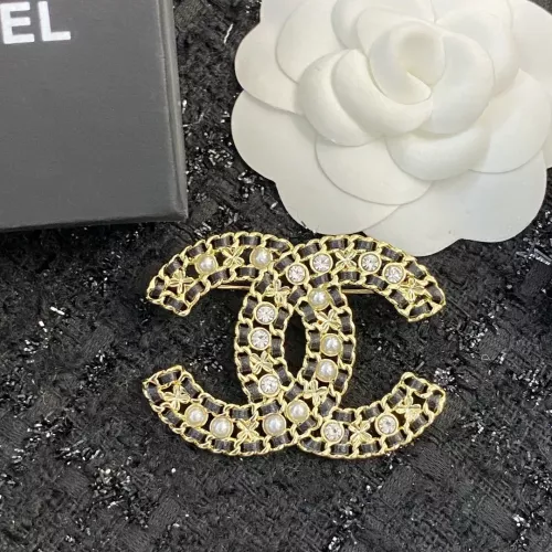 Cheap Chanel Brooches For Women #1337548 Replica Wholesale [$38.00 USD] [ITEM#1337548] on Replica Chanel Brooches