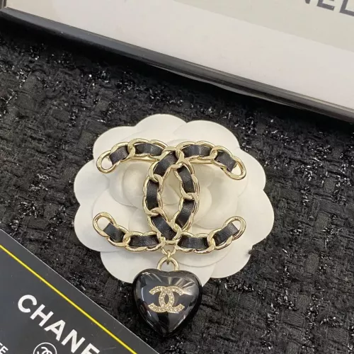 Cheap Chanel Brooches For Women #1337552 Replica Wholesale [$38.00 USD] [ITEM#1337552] on Replica Chanel Brooches