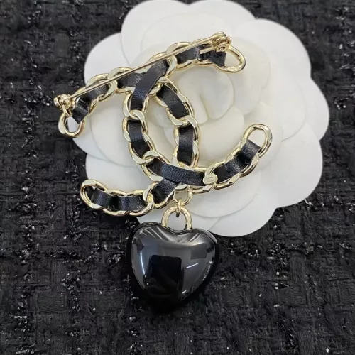 Cheap Chanel Brooches For Women #1337552 Replica Wholesale [$38.00 USD] [ITEM#1337552] on Replica Chanel Brooches
