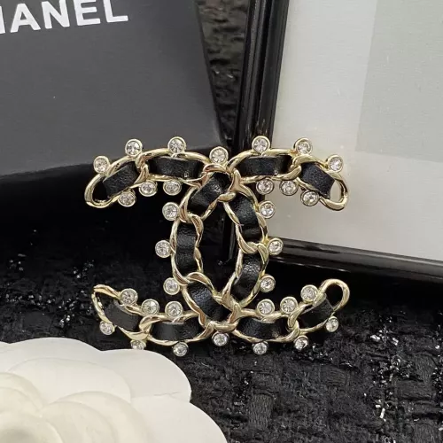 Cheap Chanel Brooches For Women #1337567 Replica Wholesale [$34.00 USD] [ITEM#1337567] on Replica Chanel Brooches