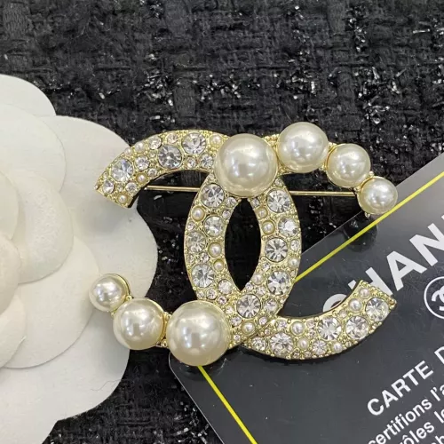 Chanel Brooches For Women #1337568