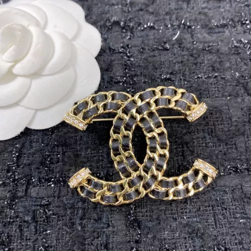 Cheap Chanel Brooches For Women #1337570 Replica Wholesale [$36.00 USD] [ITEM#1337570] on Replica Chanel Brooches