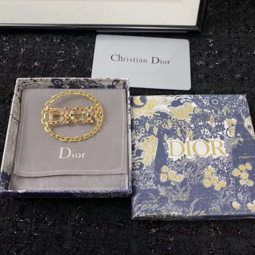 Cheap Christian Dior Brooches For Women #1337572 Replica Wholesale [$34.00 USD] [ITEM#1337572] on Replica Christian Dior Brooches