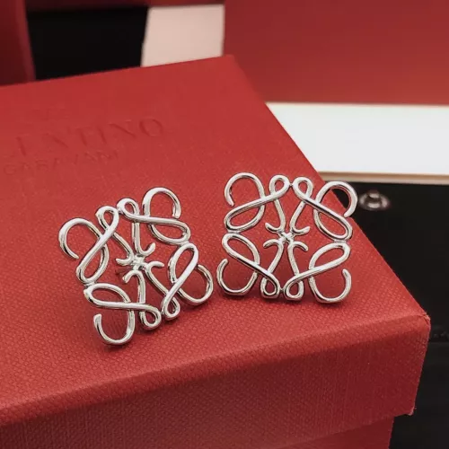 Cheap LOEWE Earrings For Women #1337603 Replica Wholesale [$27.00 USD] [ITEM#1337603] on Replica LOEWE Earrings