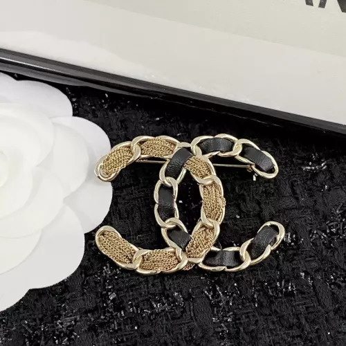 Cheap Chanel Brooches For Women #1337628 Replica Wholesale [$34.00 USD] [ITEM#1337628] on Replica Chanel Brooches