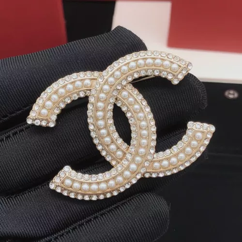 Cheap Chanel Brooches For Women #1337690 Replica Wholesale [$29.00 USD] [ITEM#1337690] on Replica Chanel Brooches