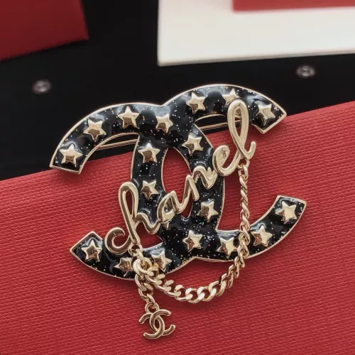 Chanel Brooches For Women #1337698