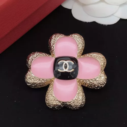 Cheap Chanel Brooches For Women #1337699 Replica Wholesale [$29.00 USD] [ITEM#1337699] on Replica Chanel Brooches