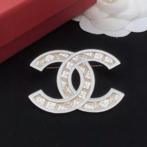 Cheap Chanel Brooches For Women #1337701 Replica Wholesale [$29.00 USD] [ITEM#1337701] on Replica Chanel Brooches
