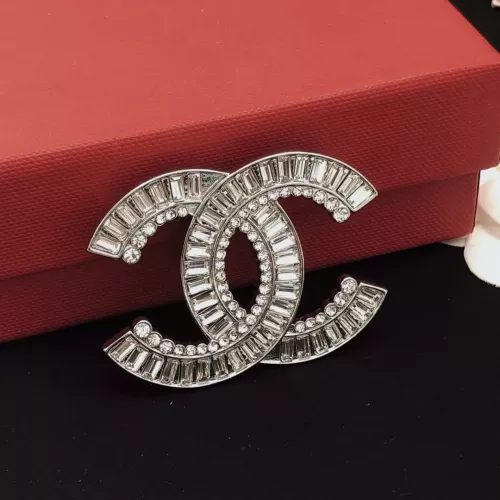 Cheap Chanel Brooches For Women #1337706 Replica Wholesale [$32.00 USD] [ITEM#1337706] on Replica Chanel Brooches