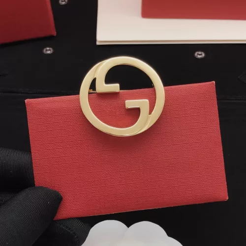 Cheap Gucci Brooches #1337717 Replica Wholesale [$29.00 USD] [ITEM#1337717] on Replica Gucci Brooches